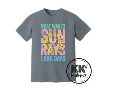 Boat Waves and Sun Rays Short Sleeve Shirt